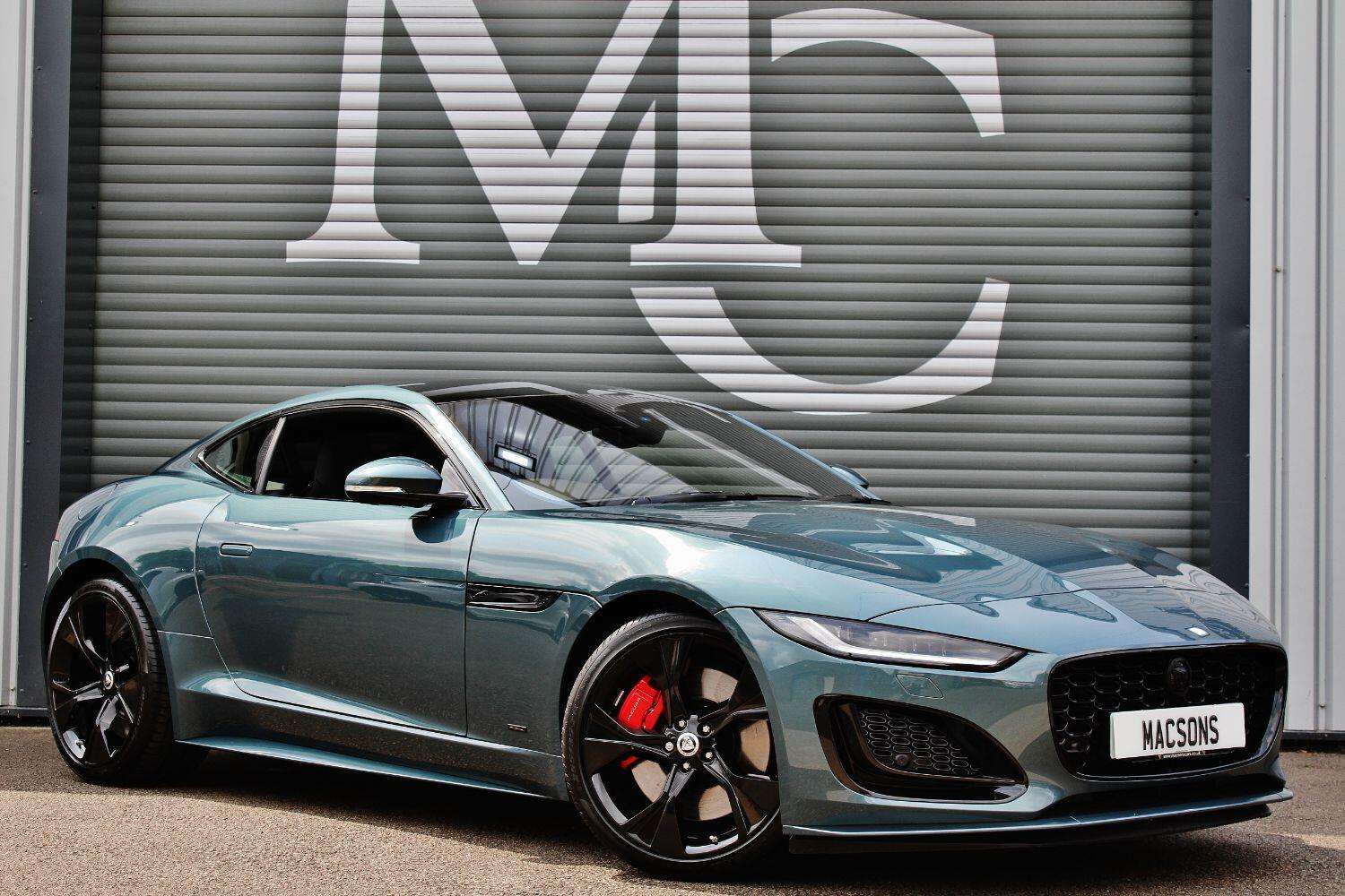 A 2024 JAGUAR F-TYPE 5.0 V8 75 Plus A 2024 JAGUAR F-TYPE 5.0 V8 75 Plus