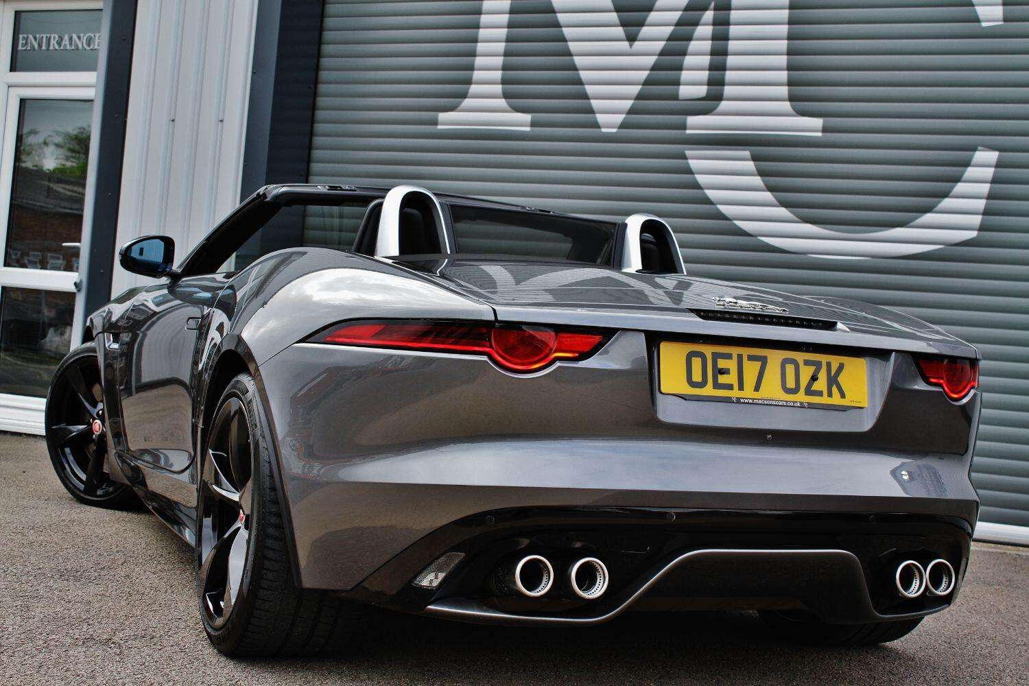 2017 JAGUAR F-TYPE 2017 JAGUAR F-TYPE