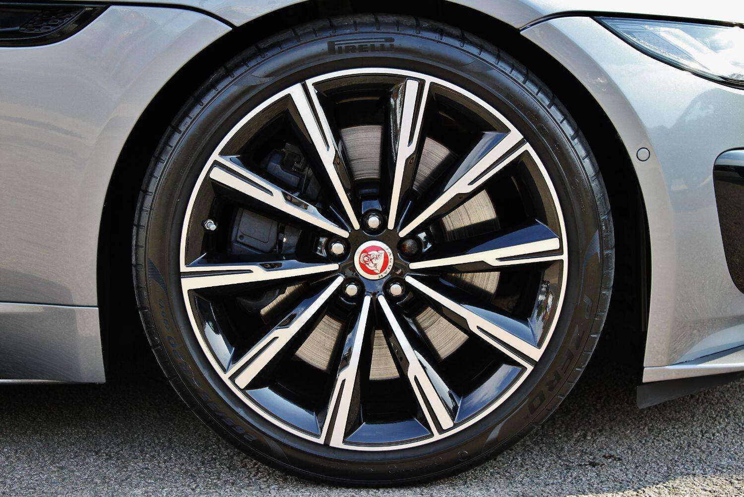 2020 JAGUAR F-TYPE 2020 JAGUAR F-TYPE