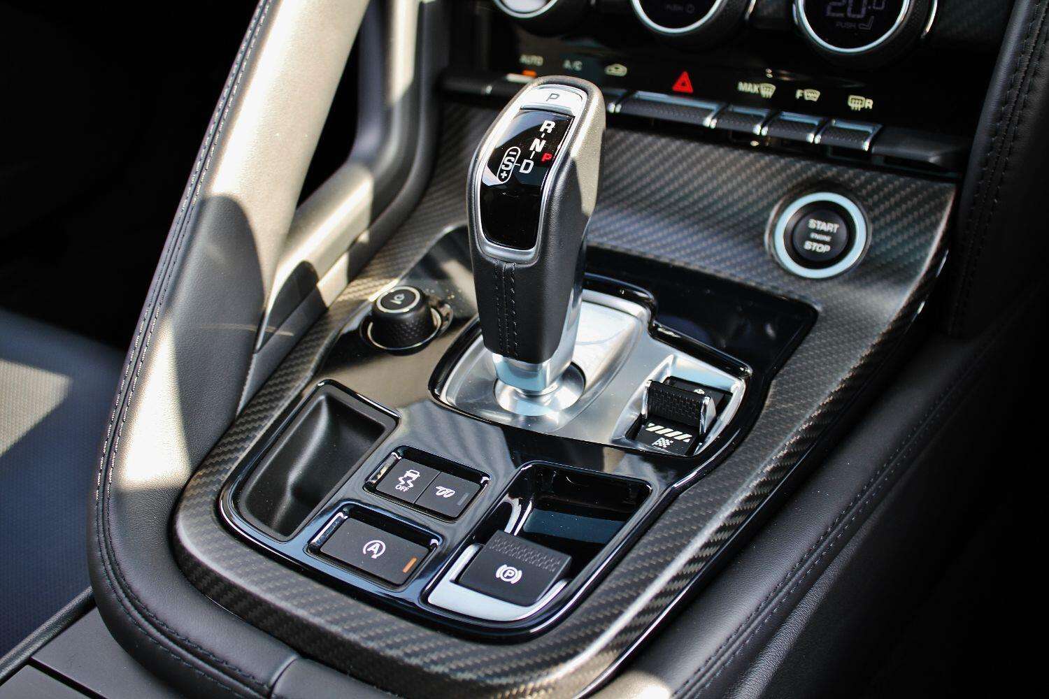 2020 JAGUAR F-TYPE 2020 JAGUAR F-TYPE