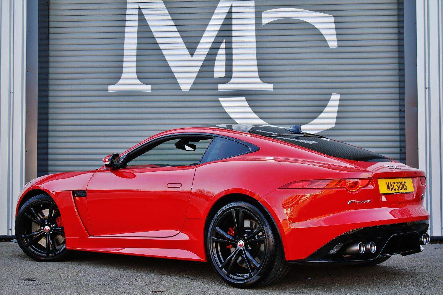 2016 JAGUAR F-TYPE 2016 JAGUAR F-TYPE