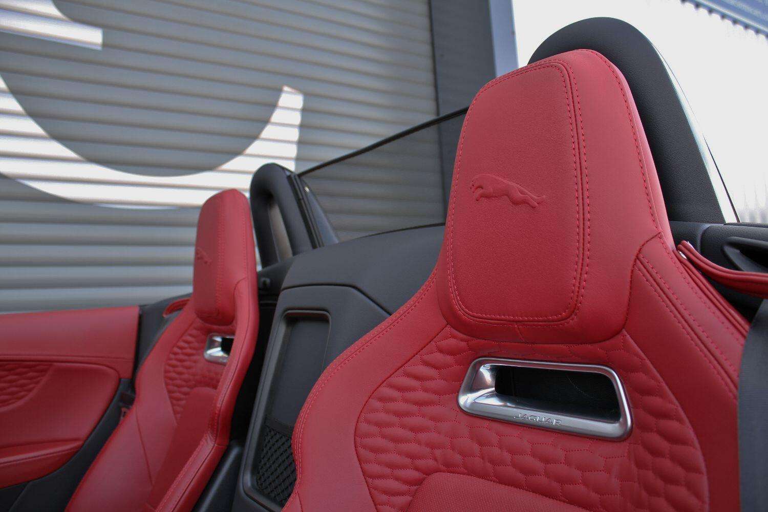 2022 JAGUAR F-TYPE 2022 JAGUAR F-TYPE