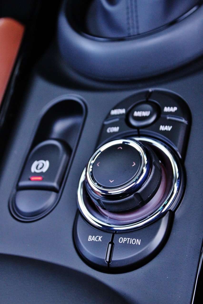 2021 MINI MINI CLUBMAN 2021 MINI MINI CLUBMAN