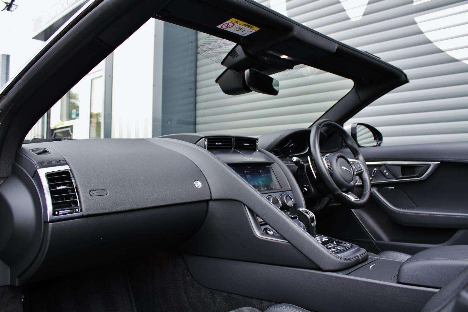 2020 JAGUAR F-TYPE 2020 JAGUAR F-TYPE