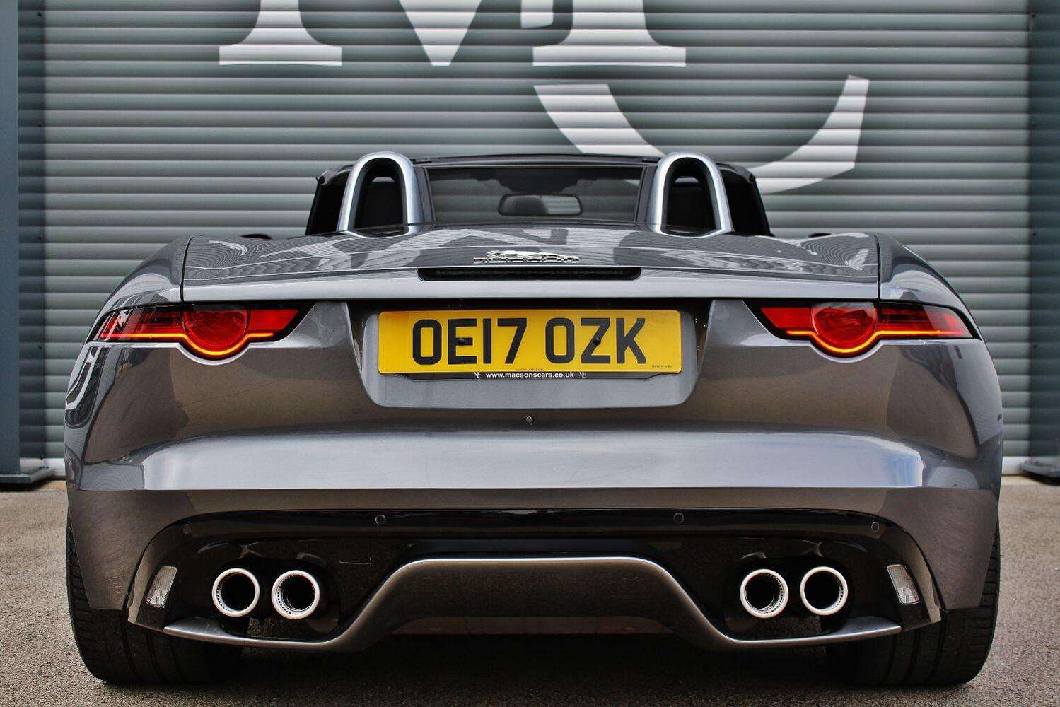 2017 JAGUAR F-TYPE 2017 JAGUAR F-TYPE