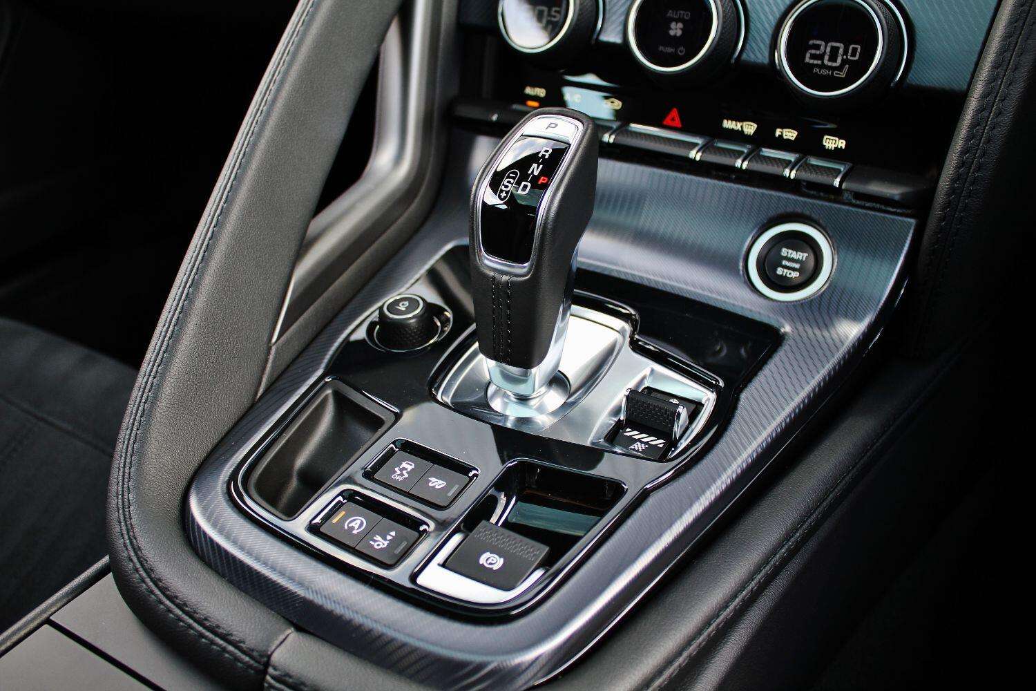 2020 JAGUAR F-TYPE 2020 JAGUAR F-TYPE