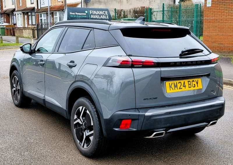 2024 PEUGEOT 2008 2024 PEUGEOT 2008