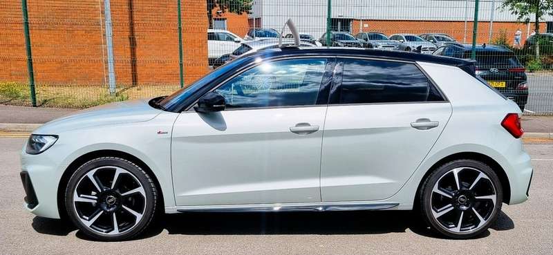A 2025 AUDI A1 SPORTBACK TFSI S LINE BLACK EDITION A 2025 AUDI A1 SPORTBACK TFSI S LINE BLACK EDITION