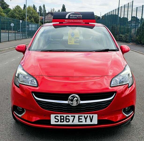 A 2017 VAUXHALL CORSA SE A 2017 VAUXHALL CORSA SE