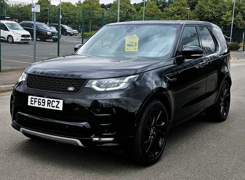 A 2020 LAND ROVER DISCOVERY SD6 HSE LUXURY A 2020 LAND ROVER DISCOVERY SD6 HSE LUXURY