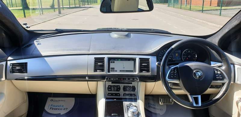 2014 JAGUAR XF 2014 JAGUAR XF