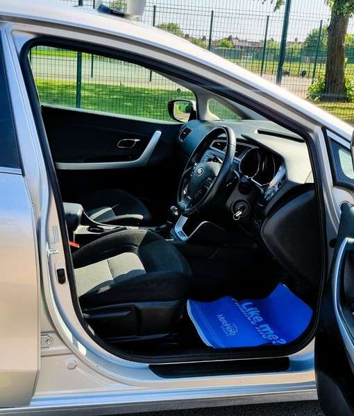 2015 KIA CEED 2015 KIA CEED