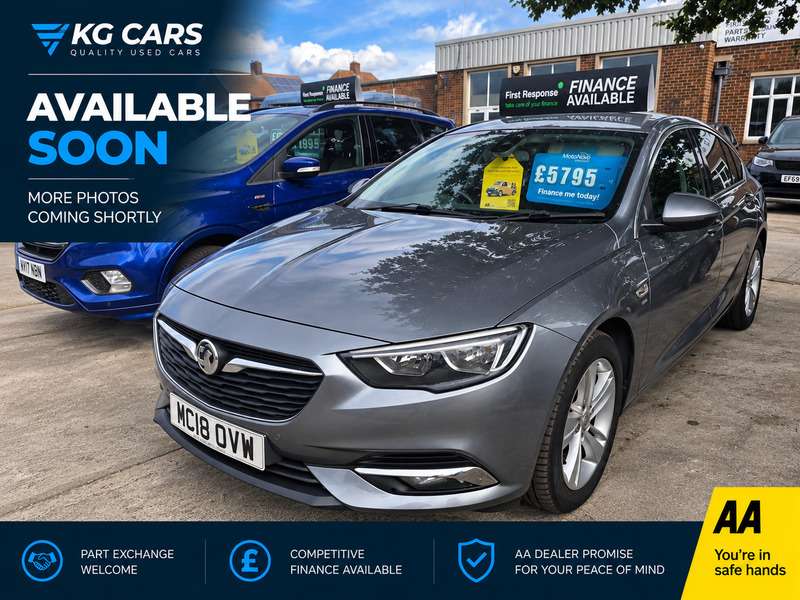 A 2018 VAUXHALL INSIGNIA GRAND SPORT SRI A 2018 VAUXHALL INSIGNIA GRAND SPORT SRI
