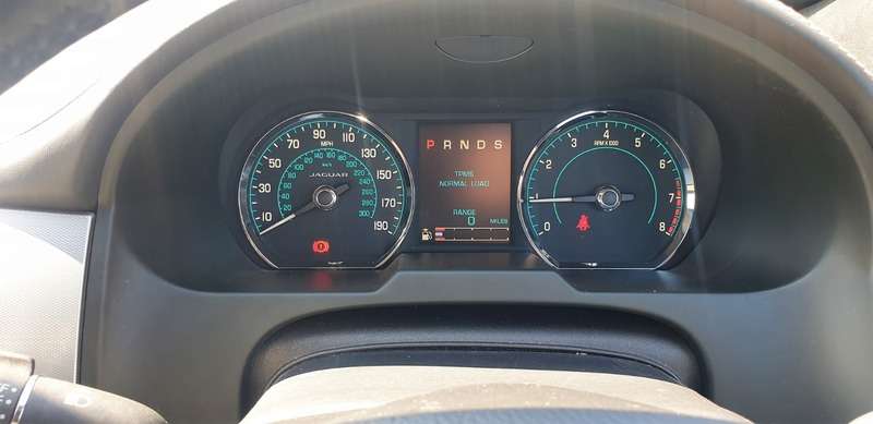 2014 JAGUAR XF 2014 JAGUAR XF