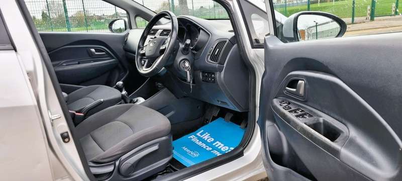 2011 KIA RIO 2011 KIA RIO