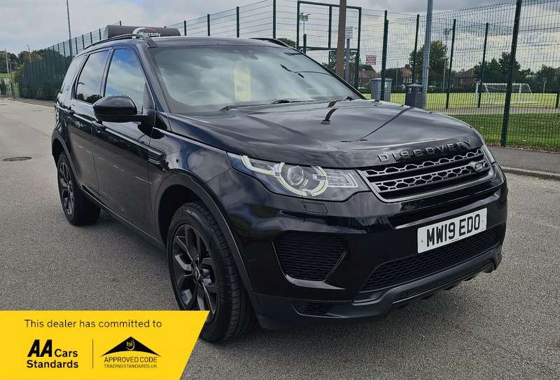 A 2019 LAND ROVER DISCOVERY SPORT TD4 LANDMARK A 2019 LAND ROVER DISCOVERY SPORT TD4 LANDMARK