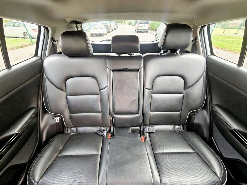 2017 KIA SPORTAGE 2017 KIA SPORTAGE