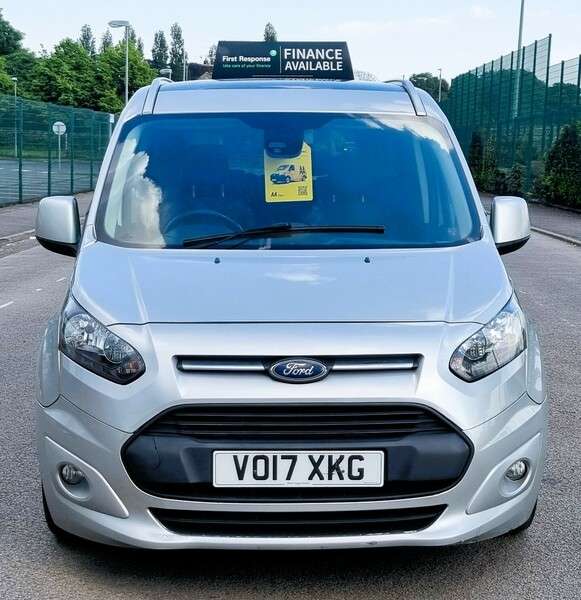 A 2017 FORD TOURNEO CONNECT GRAND TITANIUM TDCI A 2017 FORD TOURNEO CONNECT GRAND TITANIUM TDCI