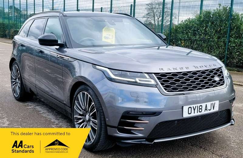 A 2018 LAND ROVER RANGE ROVER VELAR R-DYNAMIC HSE A 2018 LAND ROVER RANGE ROVER VELAR R-DYNAMIC HSE