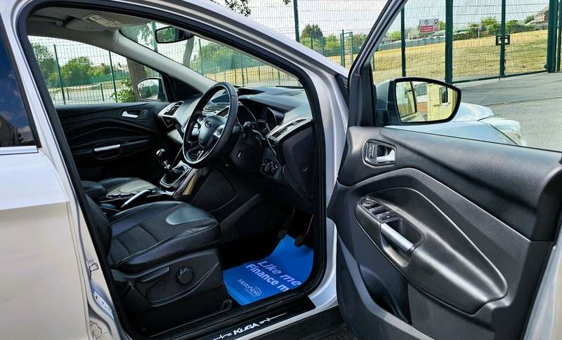 2015 FORD KUGA 2015 FORD KUGA