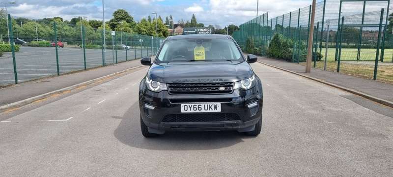 A 2016 LAND ROVER DISCOVERY SPORT TD4 HSE LUXURY A 2016 LAND ROVER DISCOVERY SPORT TD4 HSE LUXURY