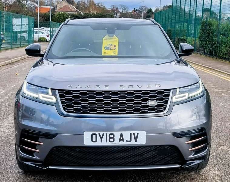A 2018 LAND ROVER RANGE ROVER VELAR R-DYNAMIC HSE A 2018 LAND ROVER RANGE ROVER VELAR R-DYNAMIC HSE