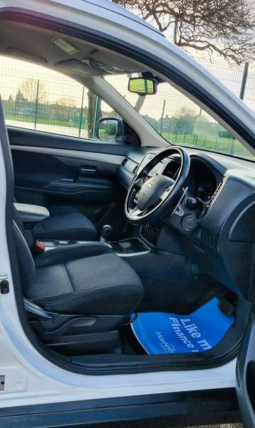 2017 MITSUBISHI OUTLANDER 2017 MITSUBISHI OUTLANDER