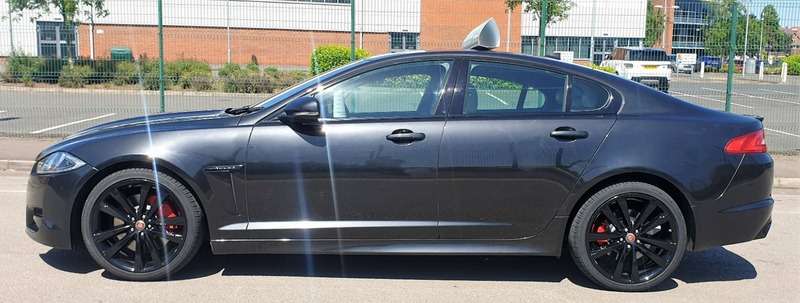 A 2014 JAGUAR XF V6 PORTFOLIO A 2014 JAGUAR XF V6 PORTFOLIO