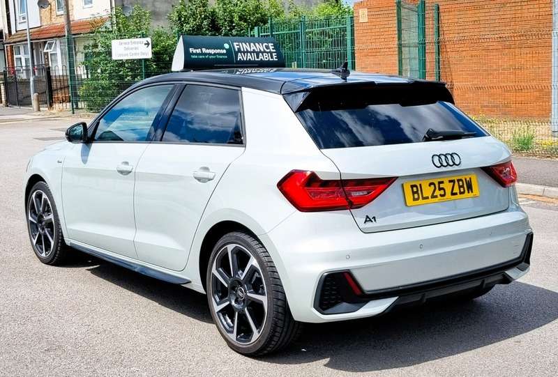 2025 AUDI A1 2025 AUDI A1