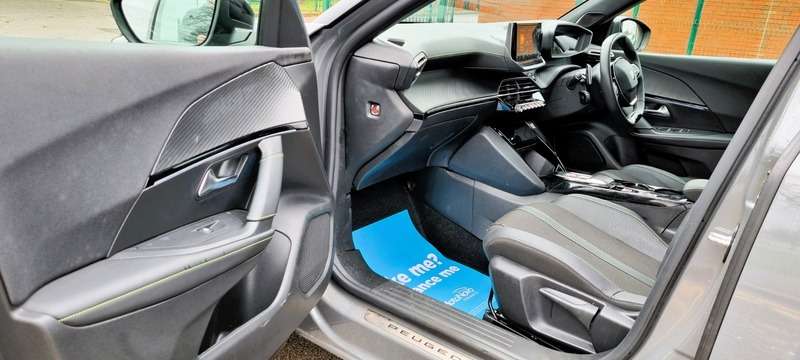 2024 PEUGEOT 2008 2024 PEUGEOT 2008