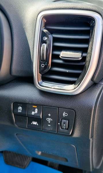 2018 KIA SPORTAGE 2018 KIA SPORTAGE