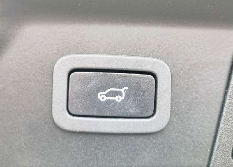 2018 LAND ROVER RANGE ROVER VELAR 2018 LAND ROVER RANGE ROVER VELAR