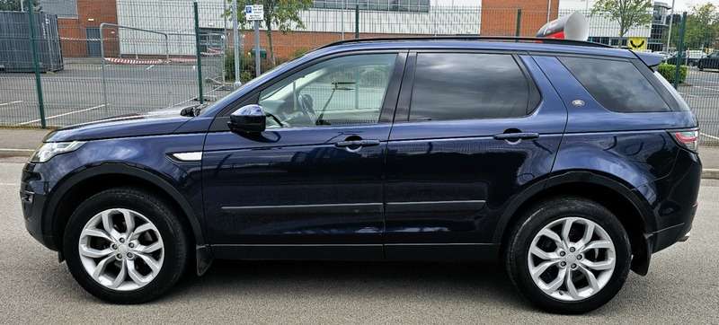 A 2015 LAND ROVER DISCOVERY SPORT TD4 HSE A 2015 LAND ROVER DISCOVERY SPORT TD4 HSE