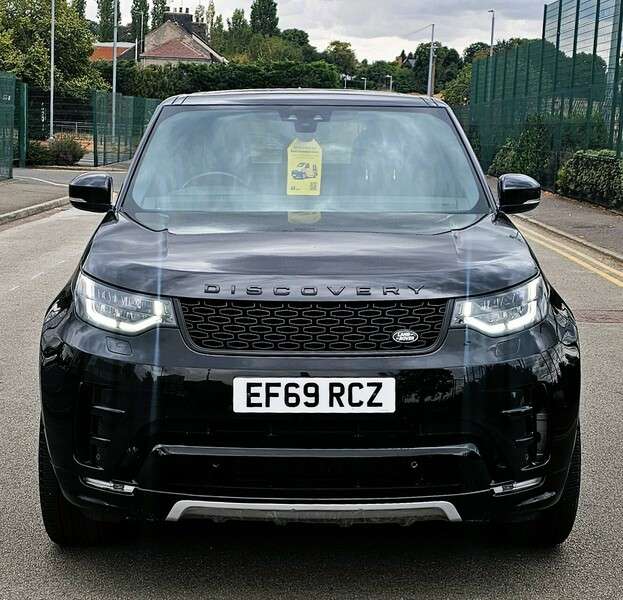A 2020 LAND ROVER DISCOVERY SD6 HSE LUXURY A 2020 LAND ROVER DISCOVERY SD6 HSE LUXURY
