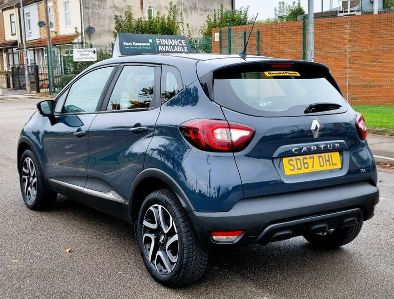 2017 RENAULT CAPTUR 2017 RENAULT CAPTUR