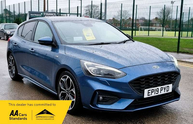 A 2019 FORD FOCUS ST-LINE X A 2019 FORD FOCUS ST-LINE X