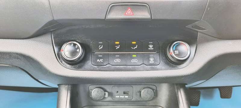 2012 KIA SPORTAGE 2012 KIA SPORTAGE