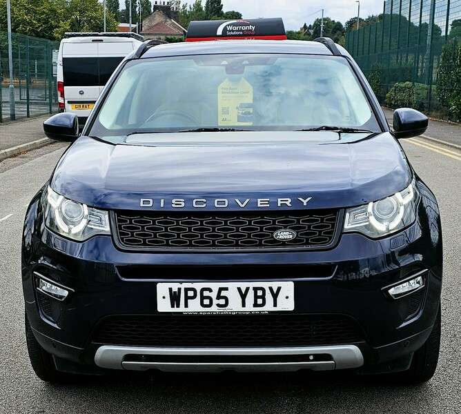 A 2015 LAND ROVER DISCOVERY SPORT TD4 HSE A 2015 LAND ROVER DISCOVERY SPORT TD4 HSE
