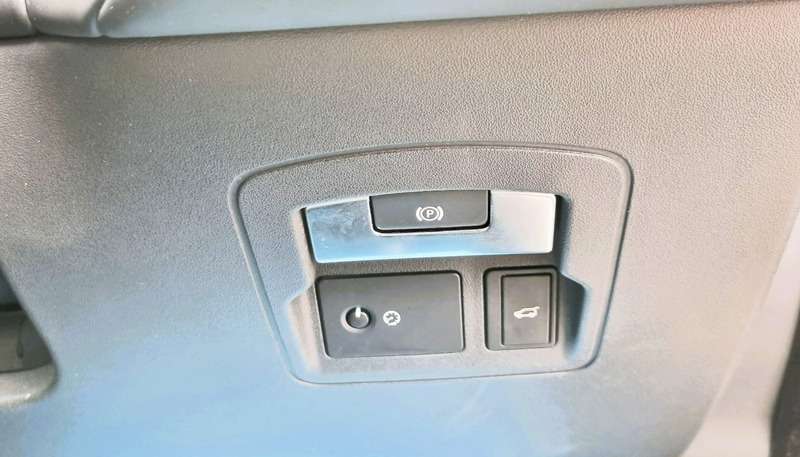 2018 LAND ROVER RANGE ROVER VELAR 2018 LAND ROVER RANGE ROVER VELAR