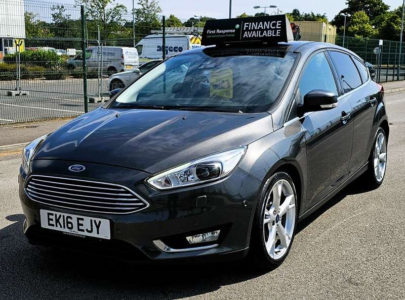 A 2016 FORD FOCUS TITANIUM X TDCI A 2016 FORD FOCUS TITANIUM X TDCI