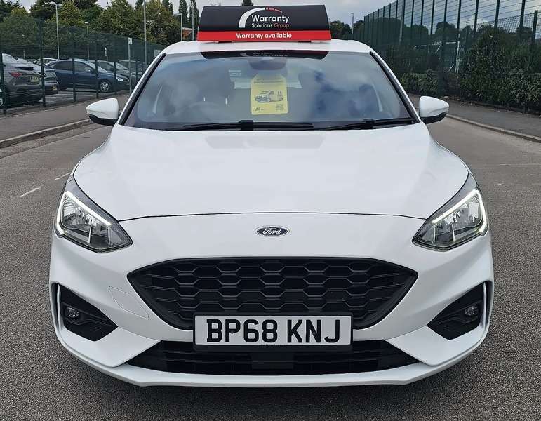 A 2019 FORD FOCUS ST-LINE A 2019 FORD FOCUS ST-LINE