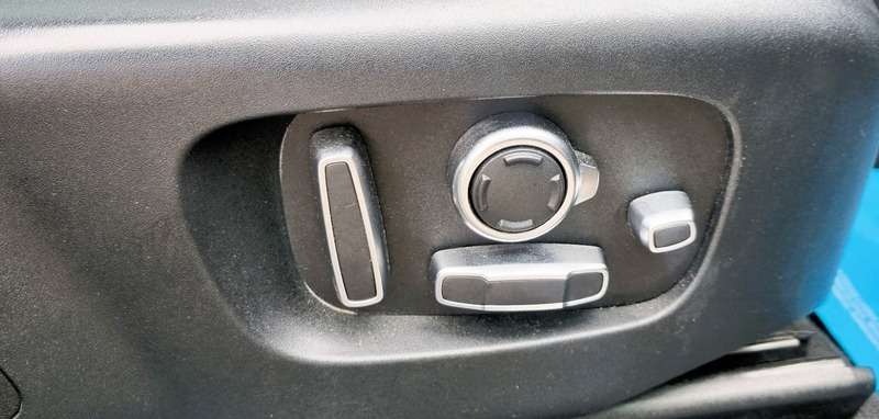 2018 LAND ROVER RANGE ROVER VELAR 2018 LAND ROVER RANGE ROVER VELAR