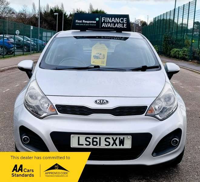 2011 KIA RIO 2011 KIA RIO