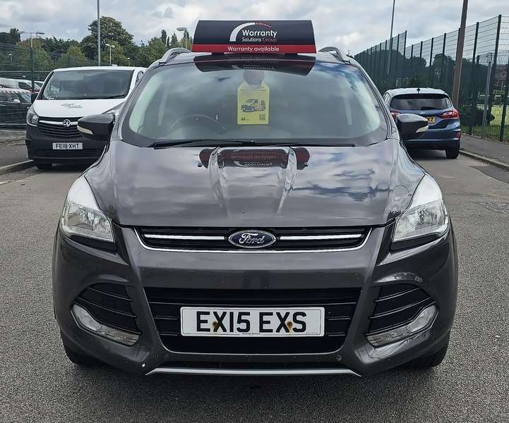 A 2015 FORD KUGA TITANIUM TDCI A 2015 FORD KUGA TITANIUM TDCI