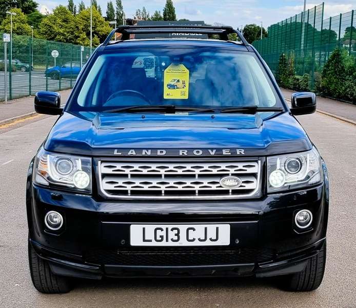 A 2013 LAND ROVER FREELANDER TD4 HSE A 2013 LAND ROVER FREELANDER TD4 HSE