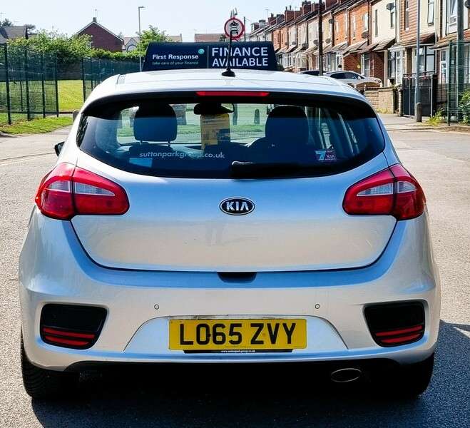 2015 KIA CEED 2015 KIA CEED