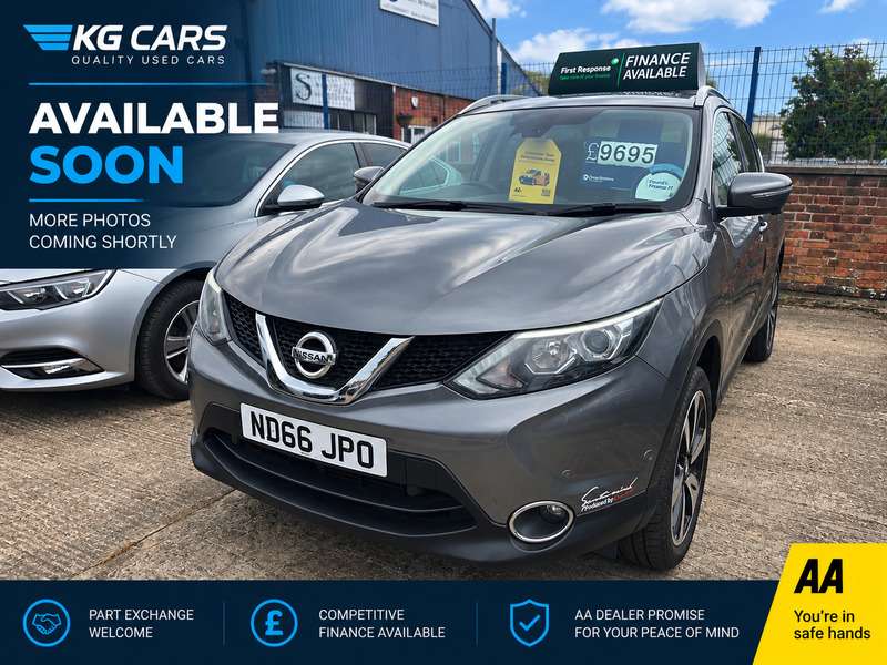 A 2017 NISSAN QASHQAI TEKNA DIG-T XTRONIC A 2017 NISSAN QASHQAI TEKNA DIG-T XTRONIC