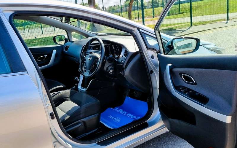 2015 KIA CEED 2015 KIA CEED