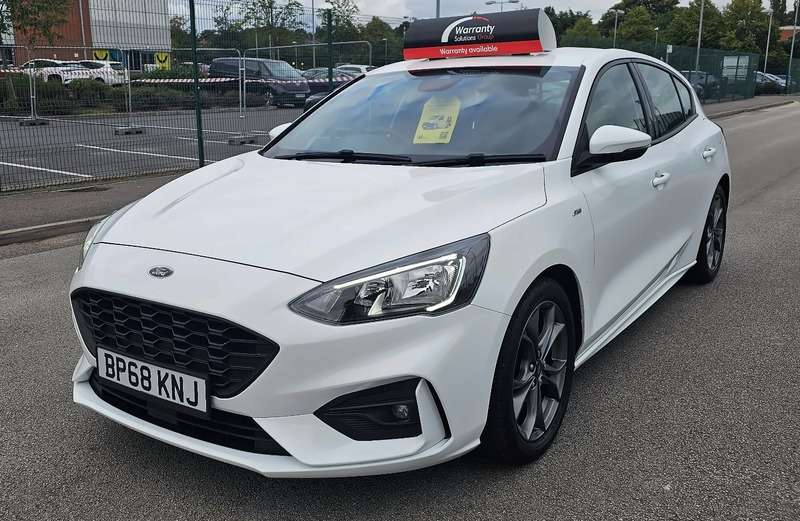 A 2019 FORD FOCUS ST-LINE A 2019 FORD FOCUS ST-LINE