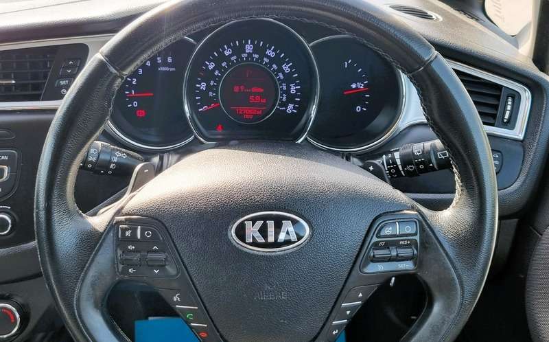 2015 KIA CEED 2015 KIA CEED